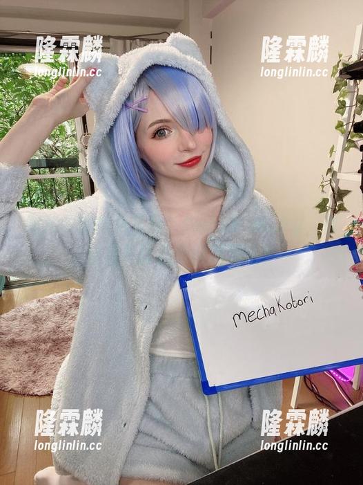 Peach milky 照片中的角色互换,Peach milky,你这是在给我整啥新玩法?